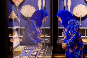RAJA PERMAISURI AGONG BERKUNJUNG KE ISTANA TOPKAPI, ISTANBUL